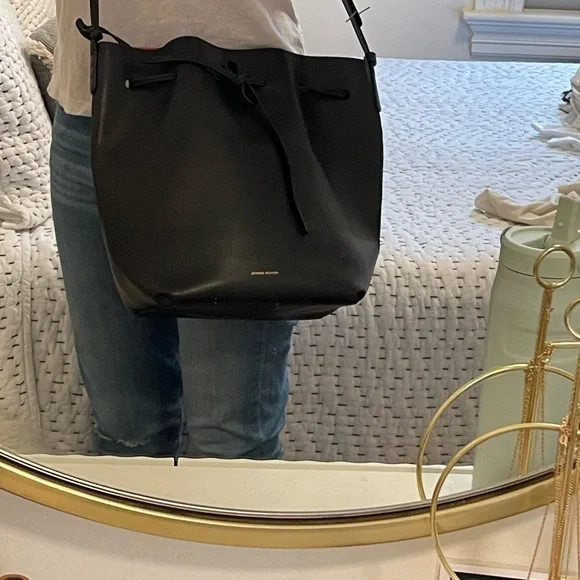 Mansur Gavriel large black bucket bag with red interior. - Picture 7 of 8